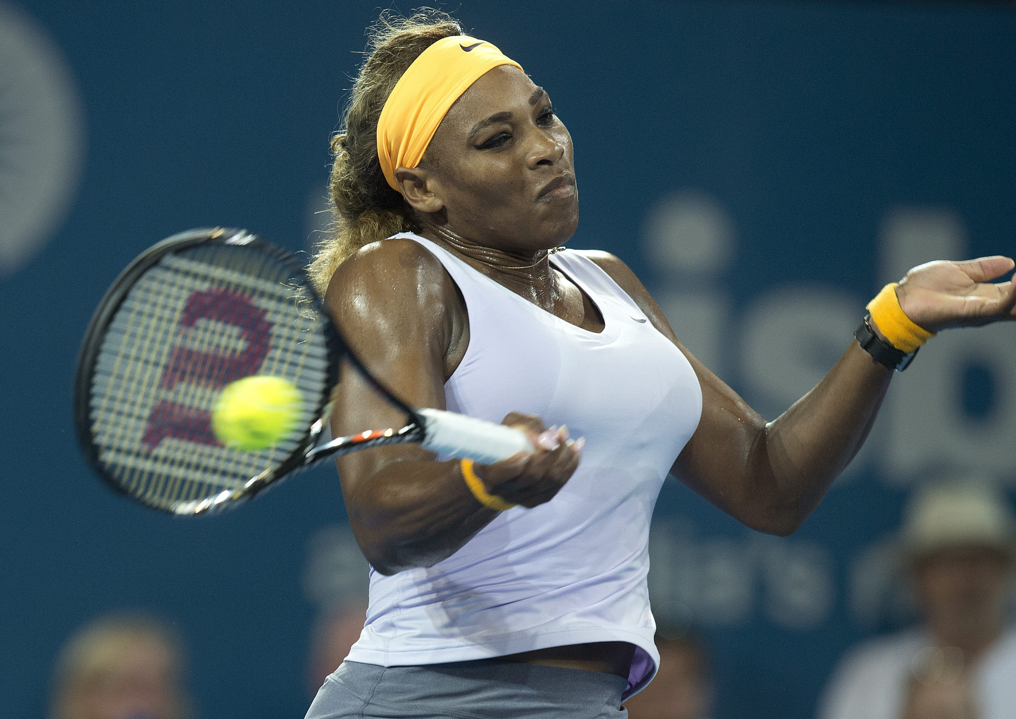 Serena Williams chega a 178 semanas no topo do ranking e iguala Monica Seles