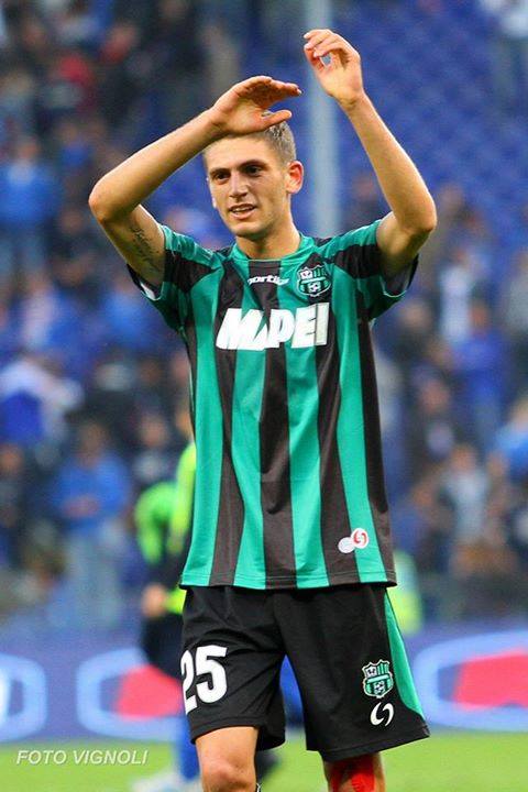 Jovem de 19 anos causa crise no Milan e Bárbara Berlusconi pede mudança urgente