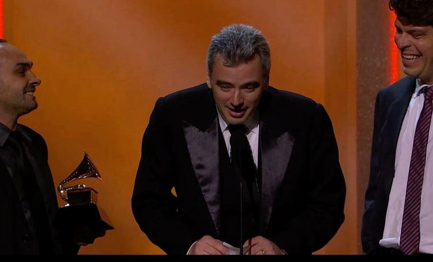 Brasileiros do Trio Corrente vencem Grammy; Daft Punk e Macklemore se destacam
