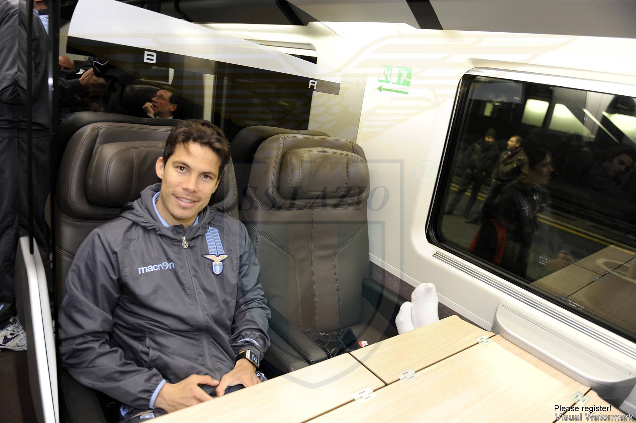 Lazio não quer vender Hernanes, mas deixa futuro nas mãos do jogador