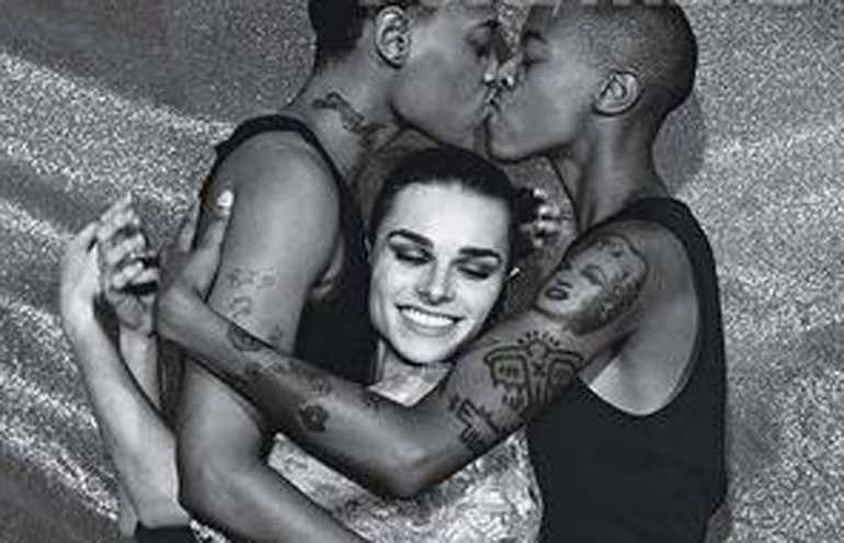 Modelos transgêneros estrelam publicidade da Barney's New York