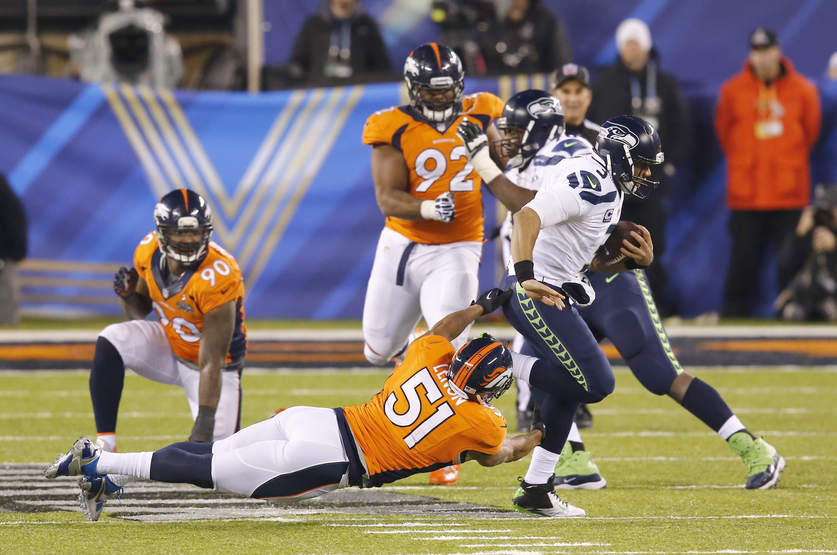 Seahawks arrasam Broncos e são campeões do Super Bowl XVLIII