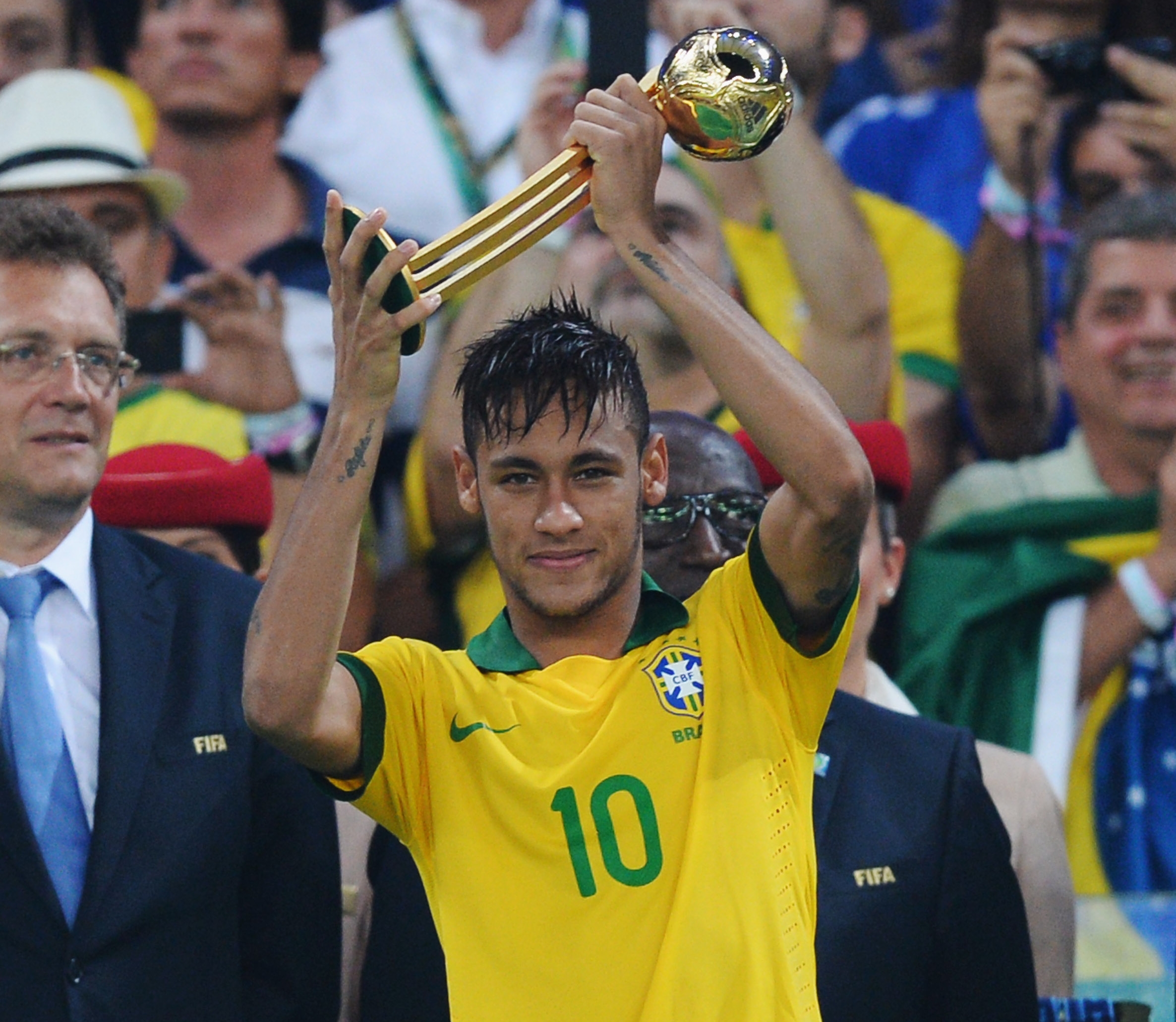 Viajantes devem se vacinar antes de vir para Copa no Brasil, alerta OMS