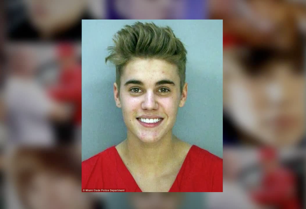 Vídeo mostra como seria a retrospectiva do Justin Bieber no Facebook