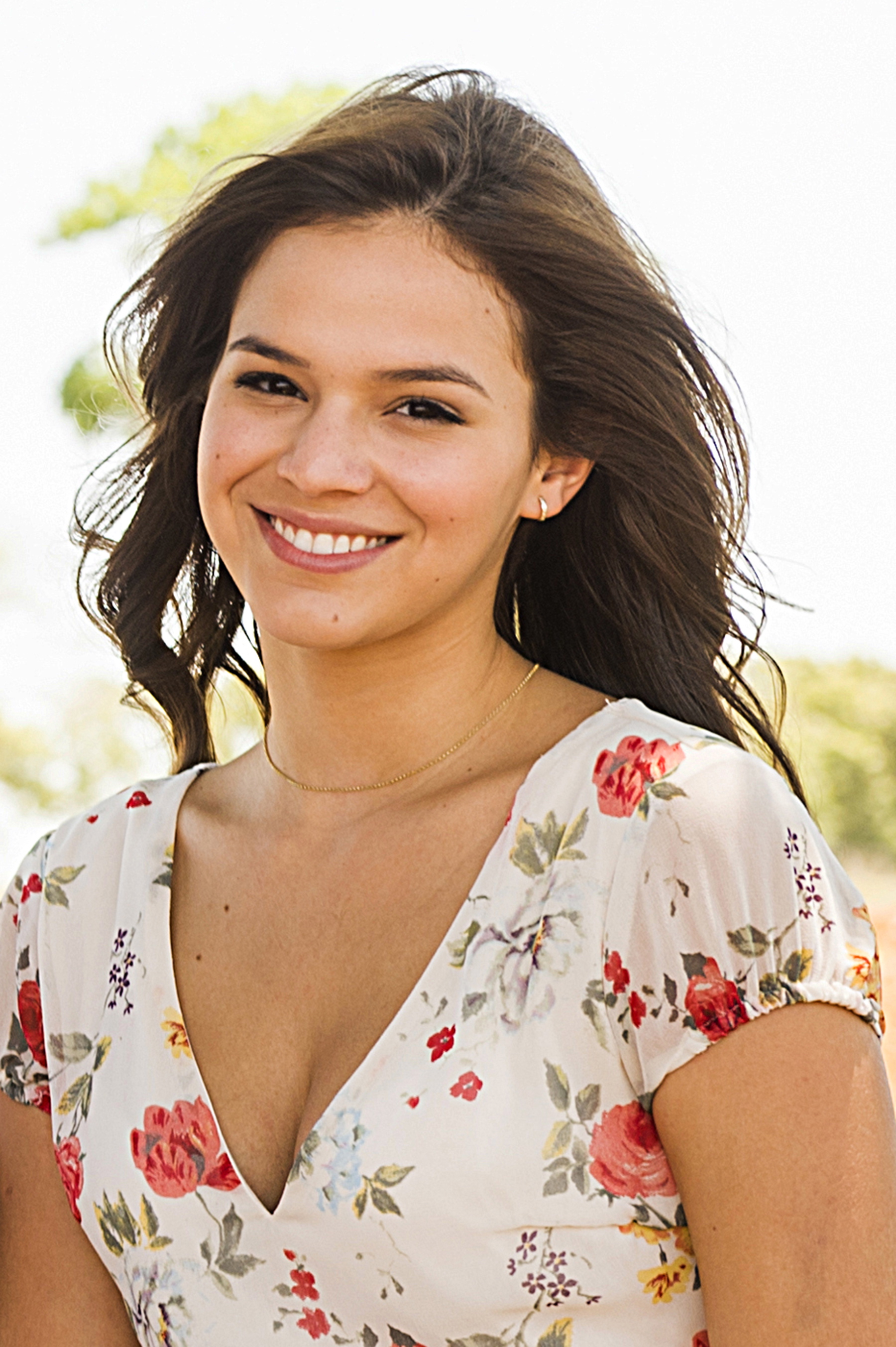 Bruna Marquezine se compara a Helena de Em Família: 'Ela é muito decidida'