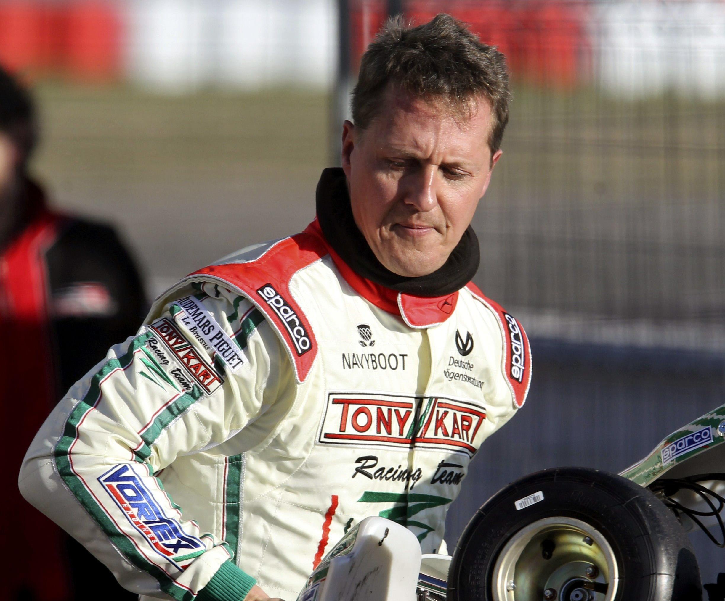 Jornal alemão afirma que Schumacher estaria com forte pneumonia