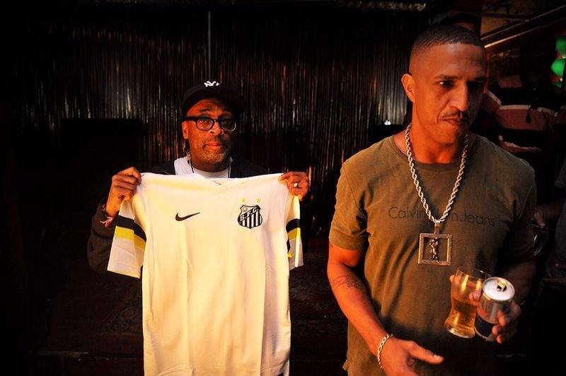 Diretor Spike Lee entrevista Racionais, Capilé, Tom Zé e Nizan em São Paulo