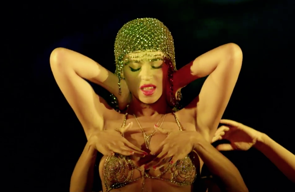 Beyoncé provoca geral em clipe novo; assista Partition!
