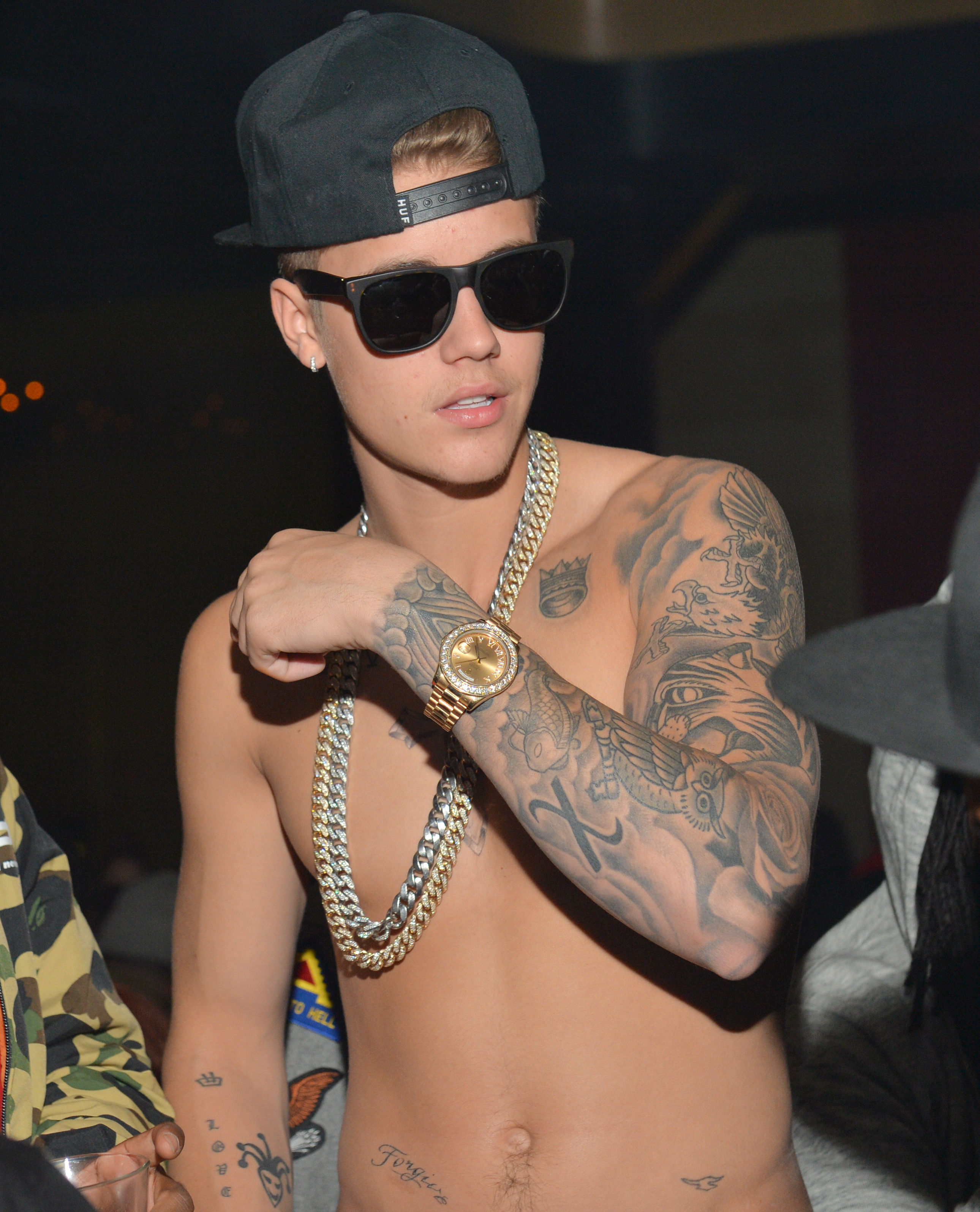 Justin Bieber tem abusado das drogas, afirma site