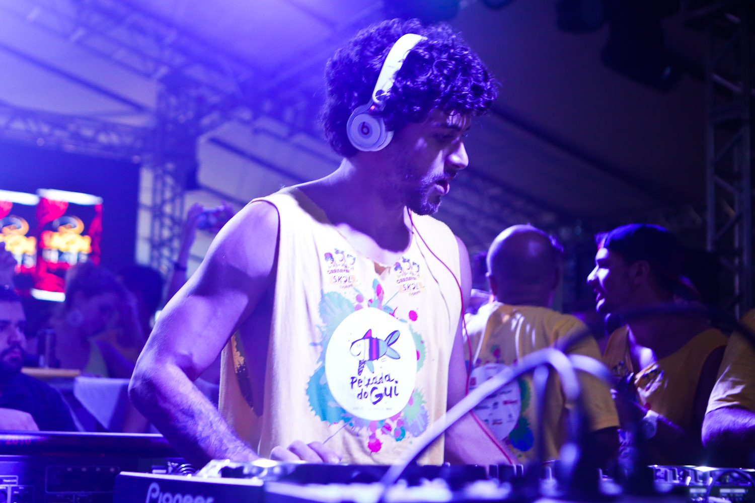 Almoço tradicional do Carnaval de Florianópolis reúne 8 mil com DJ Jesus Luz