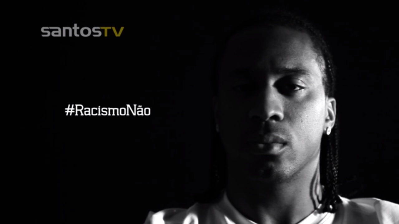 Santos divulga declaração de Arouca: ‘Sou negro e uso o mesmo manto branco do Rei’