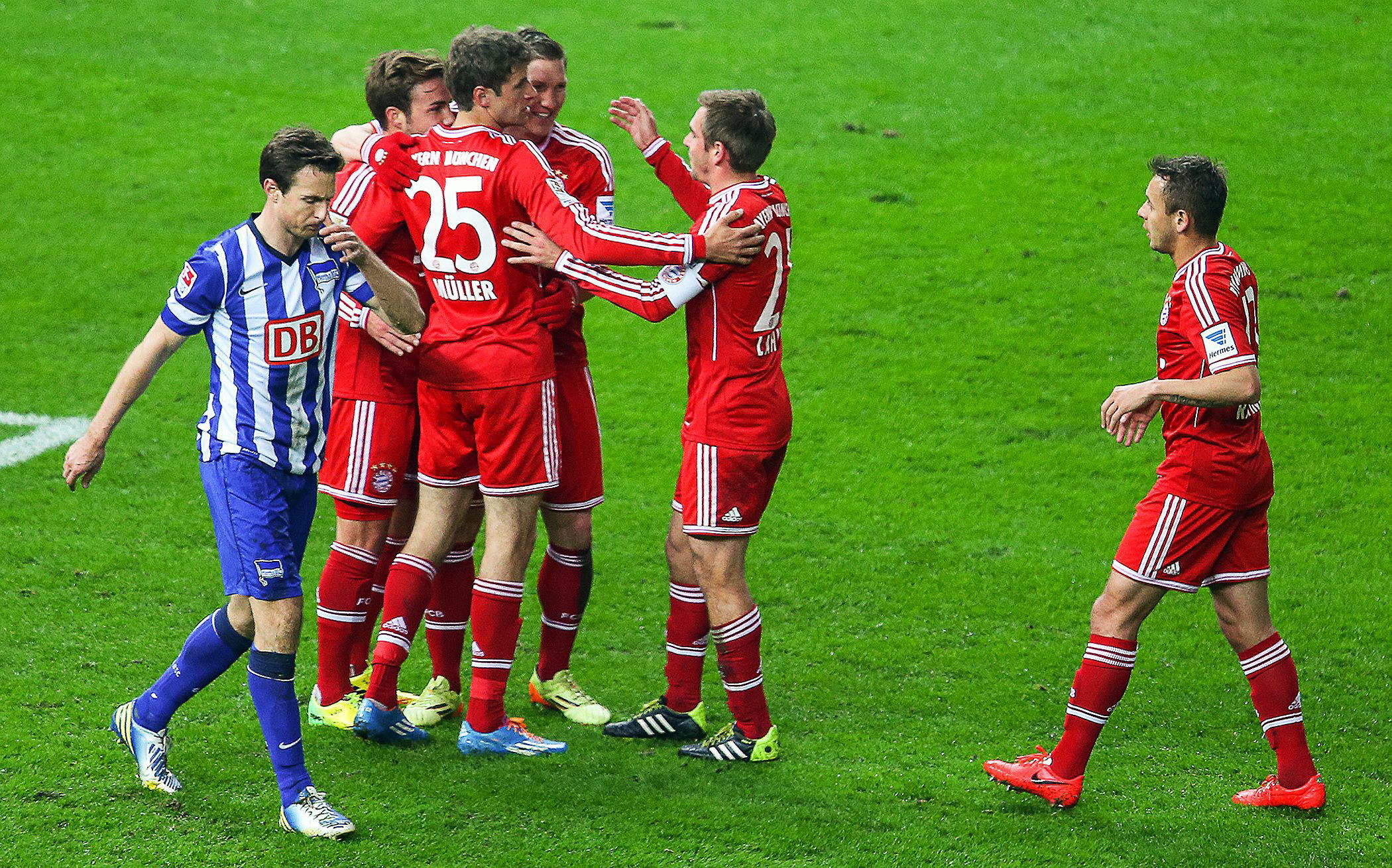 Bayern mantém rotina de 'bicho papão' e conquista Alemão pela 24ª vez