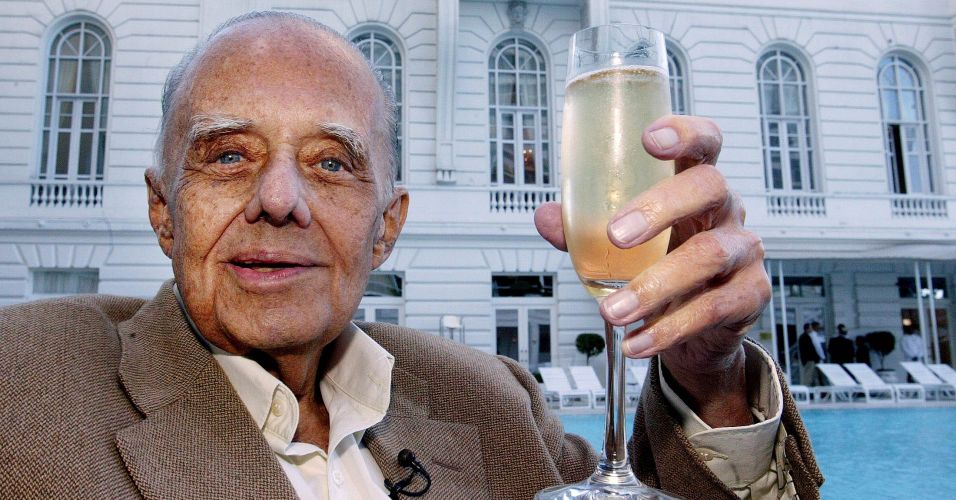 Bruno Gagliasso usará mesma técnica de Brad Pitt para envelhecer em novo filme