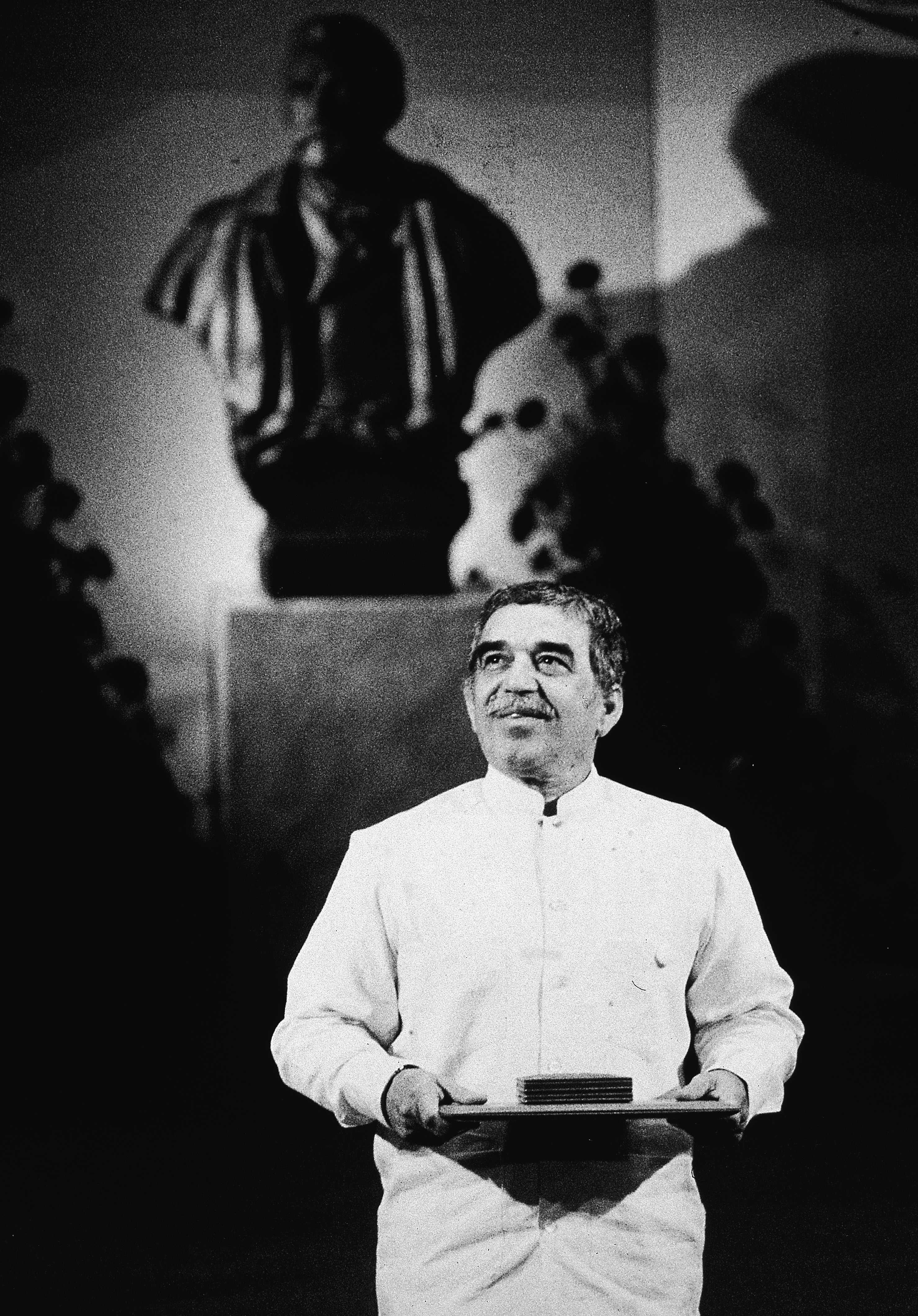 Biógrafo inglês de García Márquez: "ele fez com que o comum parecesse mágico"