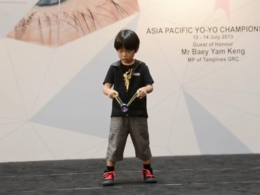 Japonês de 6 anos é o maior mestre do ioiô que você já viu