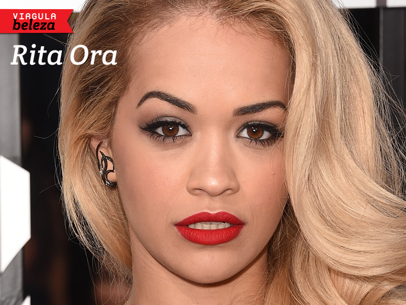 Aprenda a fazer o make e cabelo de diva dos anos 40 usado por Rita Ora em premiação