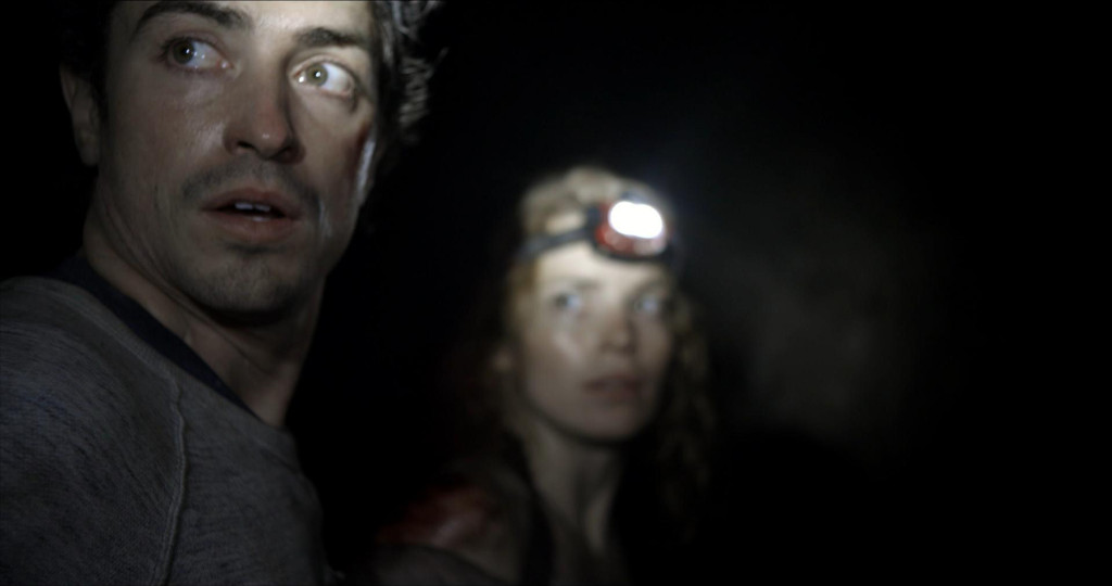 Filme de terror explora catacumbas existentes sob o solo de Paris; veja trailer