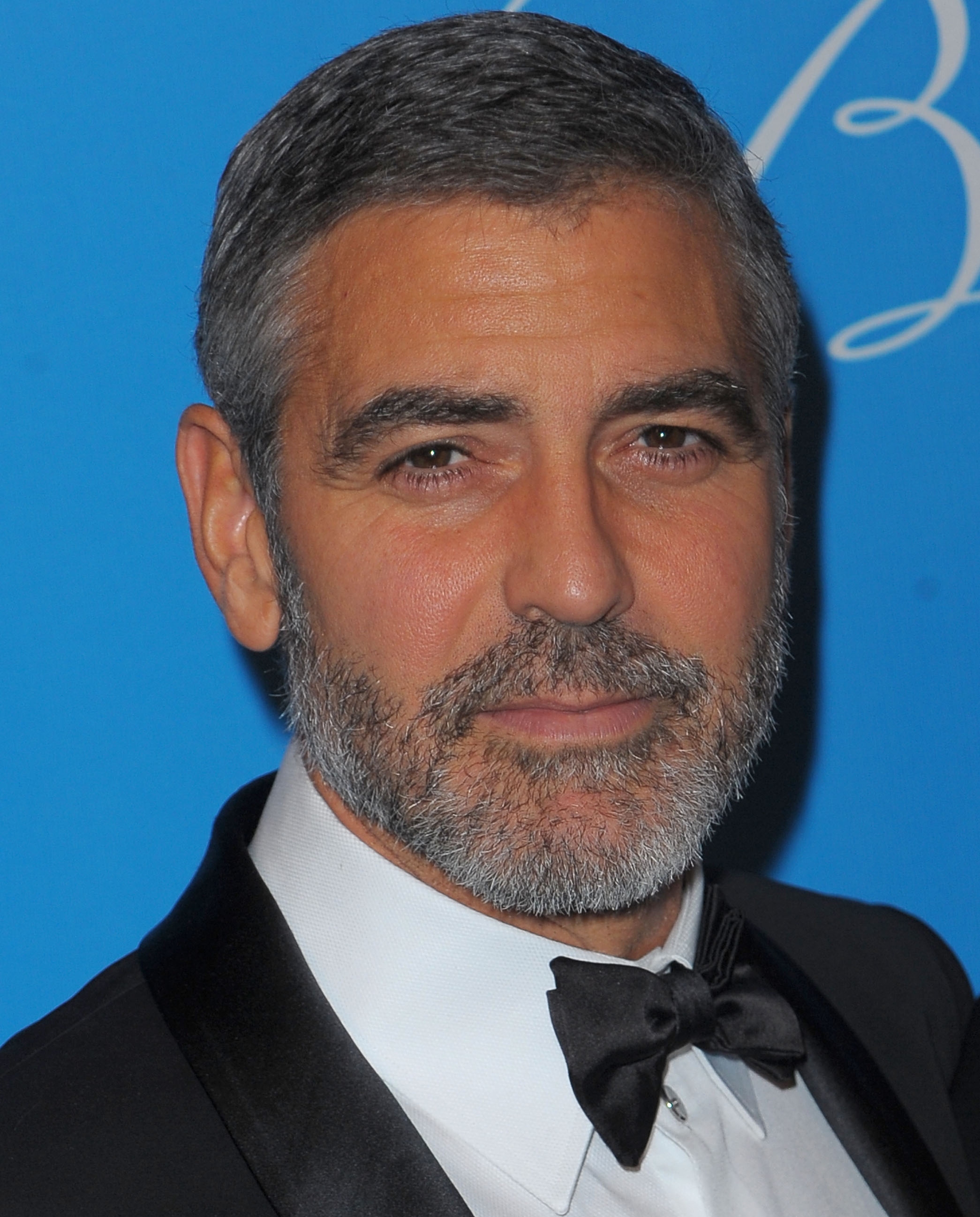 Para agradar noiva, George Clooney vai se casar no castelo de 'Downton Abbey'