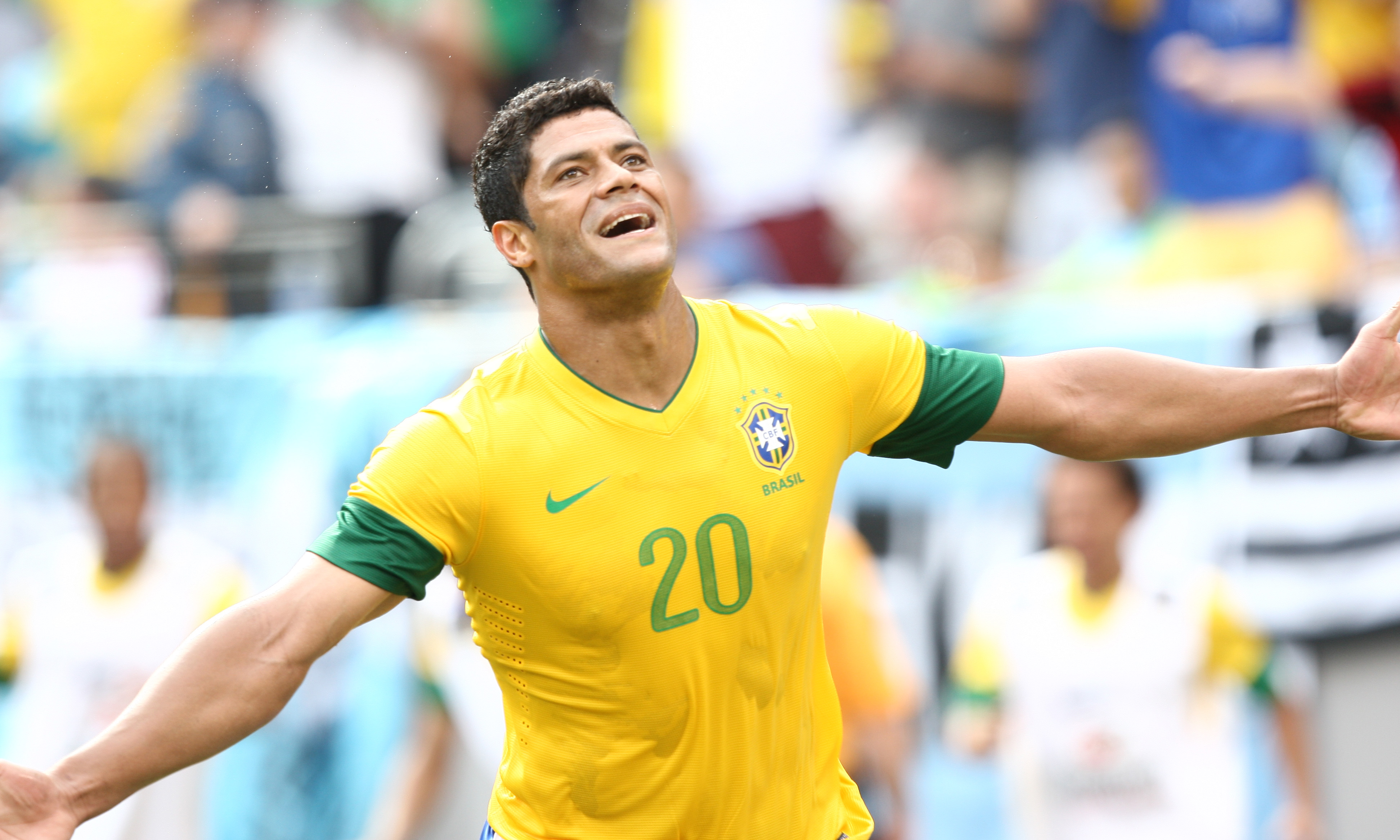 Nome de Hulk foi o mais ovacionado na escalação da seleção