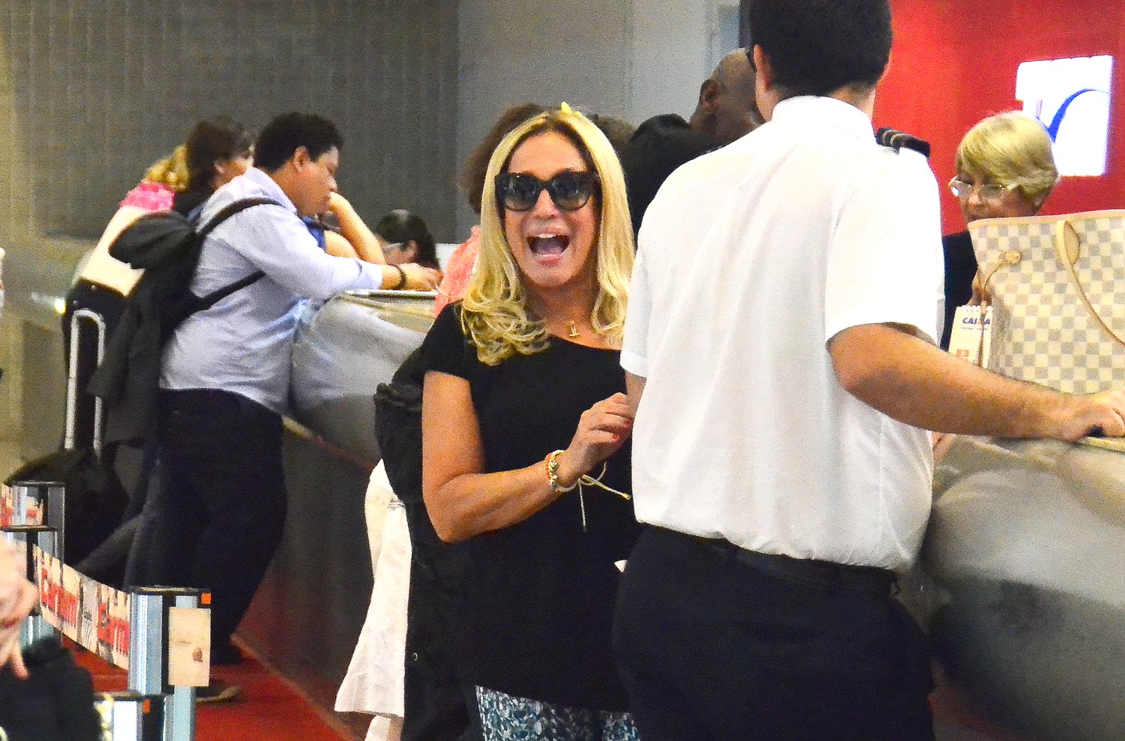 Susana Vieira diz que está namorando mas faz mistério sobre quem é: 'Muito famoso'