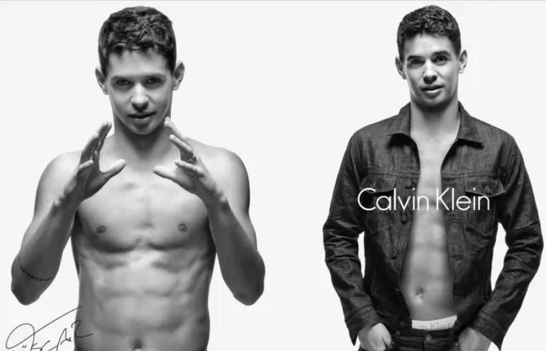 Oscar, da Seleção Brasileira, posa para campanha da Calvin Klein