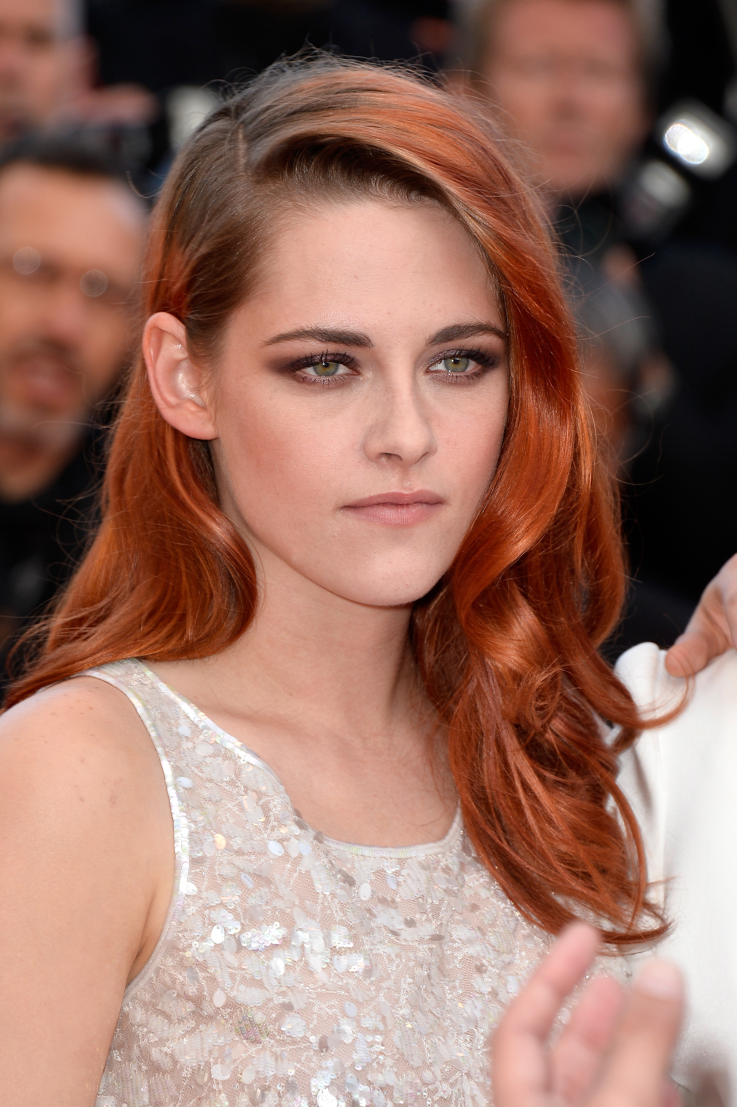 Kristen Stewart exibe seu visual ruivo no Festival de Cannes