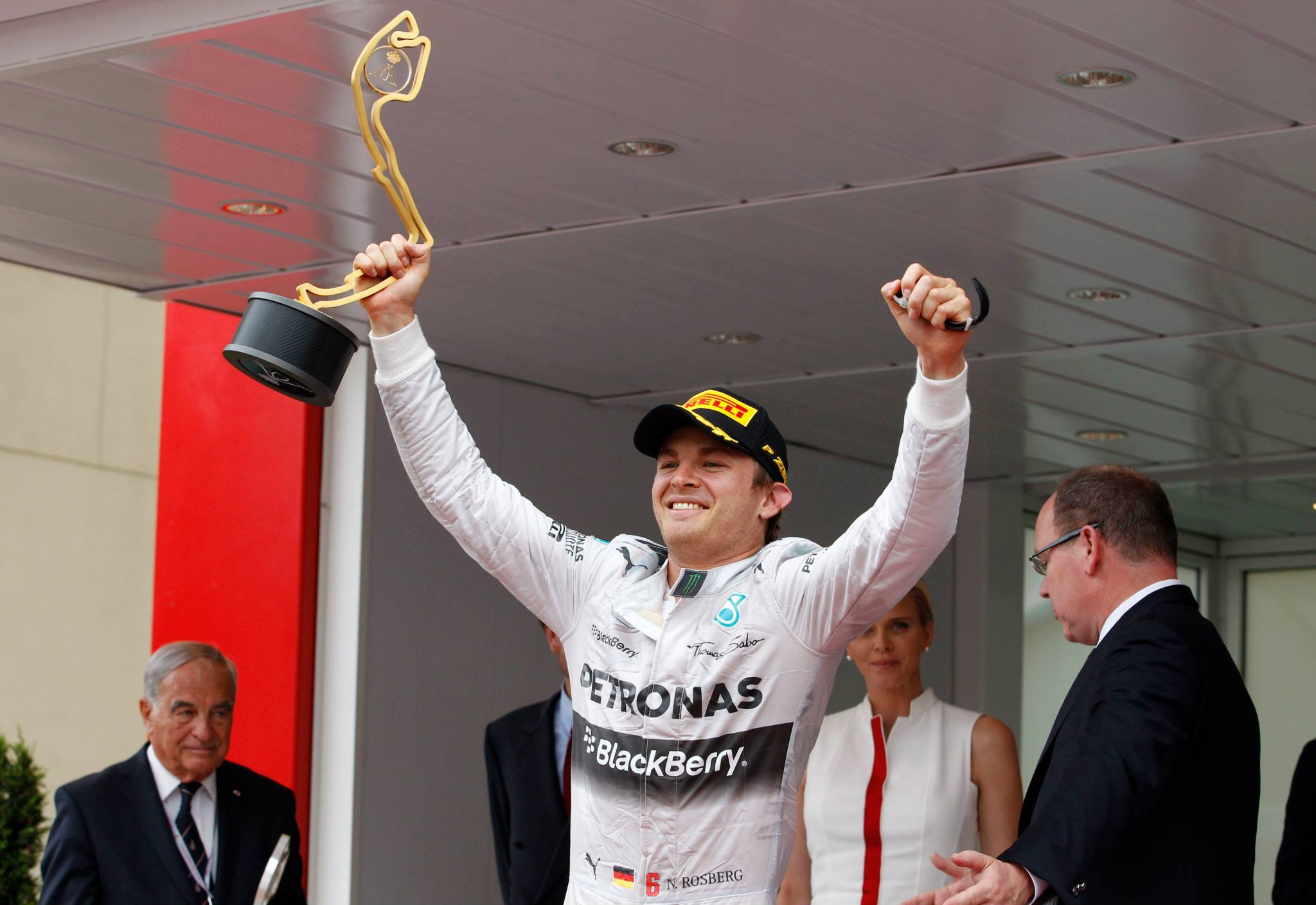 Rosberg comemora quebra de sequência de vitórias de Hamilton