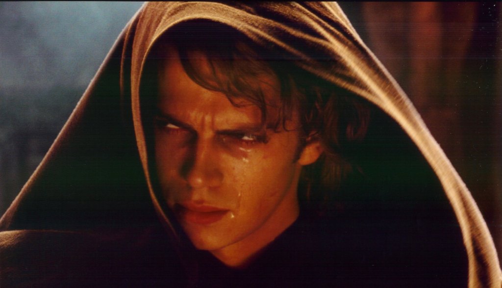 Que reforçava a importância de Darth Vader, mostrando a fase em que o jovem Anakin Skywalker se transforma no terrível vilão. O personagem é a melhor coisa da saga