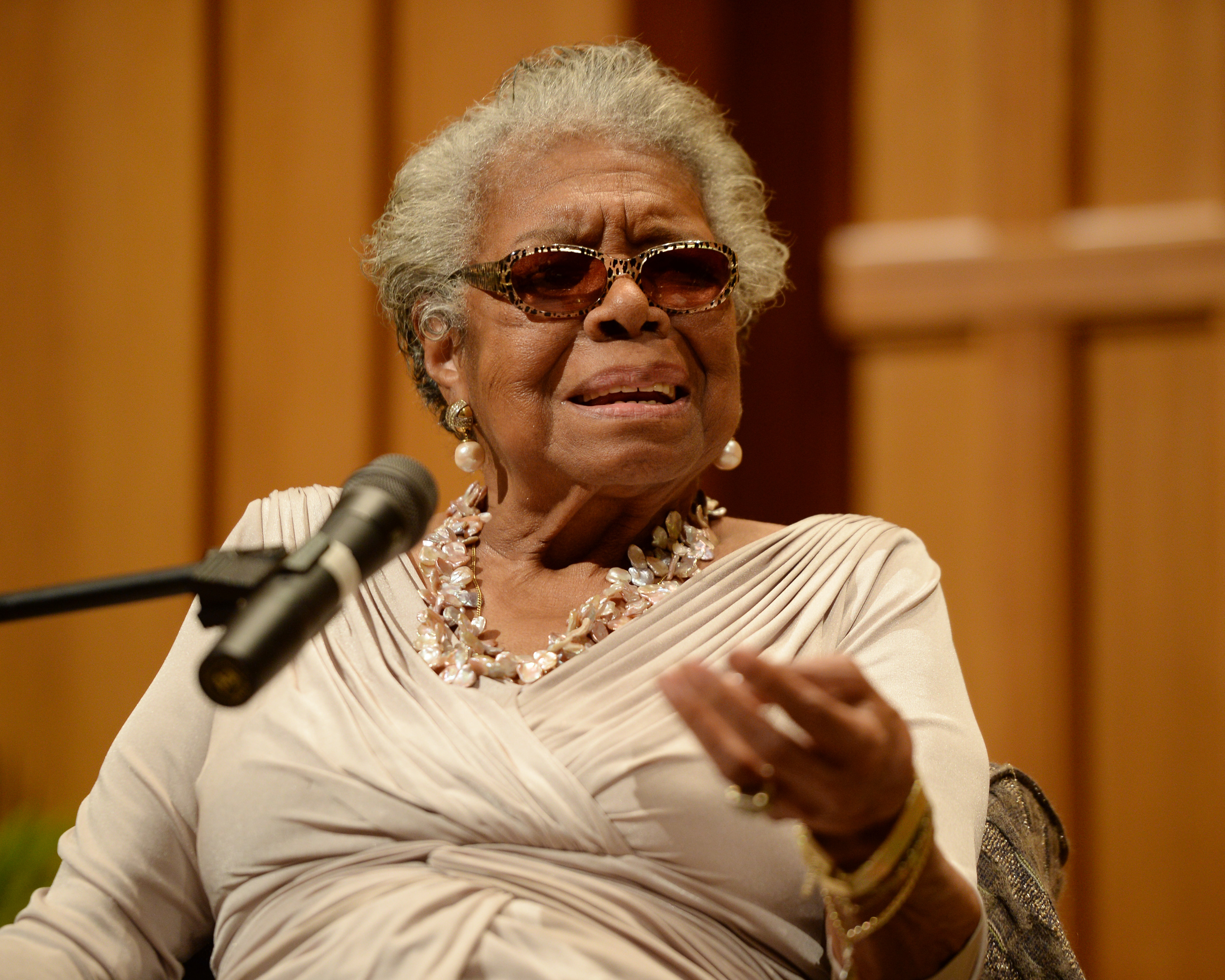 Poeta e ativista civil, Maya Angelou morre aos 86 anos; relembre filmes sobre movimentos civis