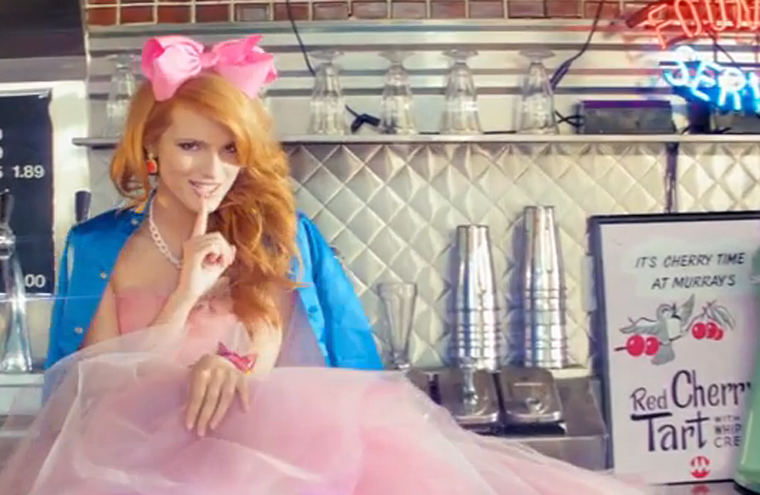 Bella Thorne lança clipe no clima dos anos 50 para 'Call it Whatever'