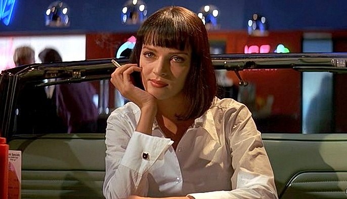 Em 94, Quentin Tarantino arrombou a festa com Pulp Fiction. Entre tantas   cenas pesadas envolvendo drogas, a maconha era o de menos: Mia Wallace   (Uma Thurman) pedia para Vincent Vega (John Travolta) enrolar um baseado   em plena lanchonete