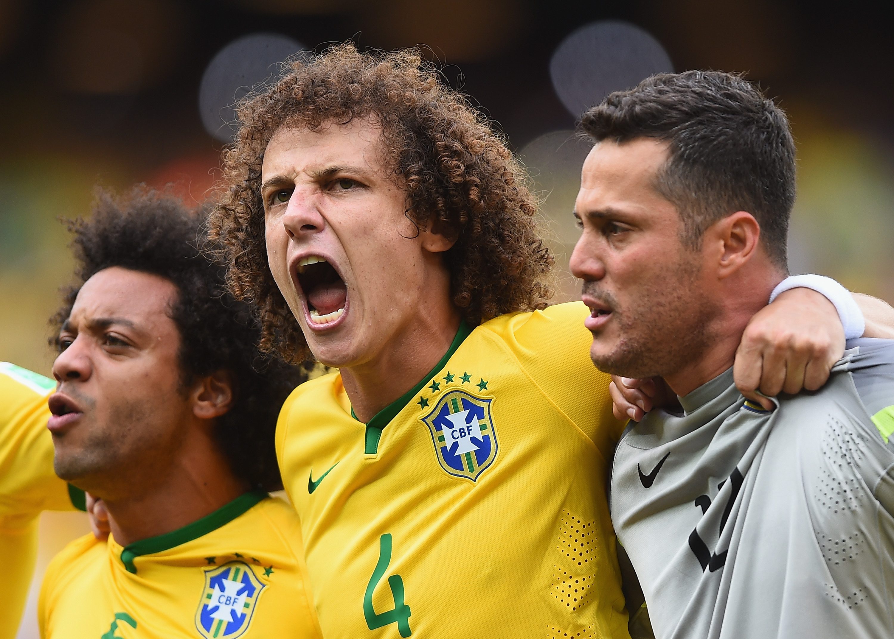 De bad boy a bebezinho, veja as caretas de David Luiz nos jogos da Seleção Brasileira