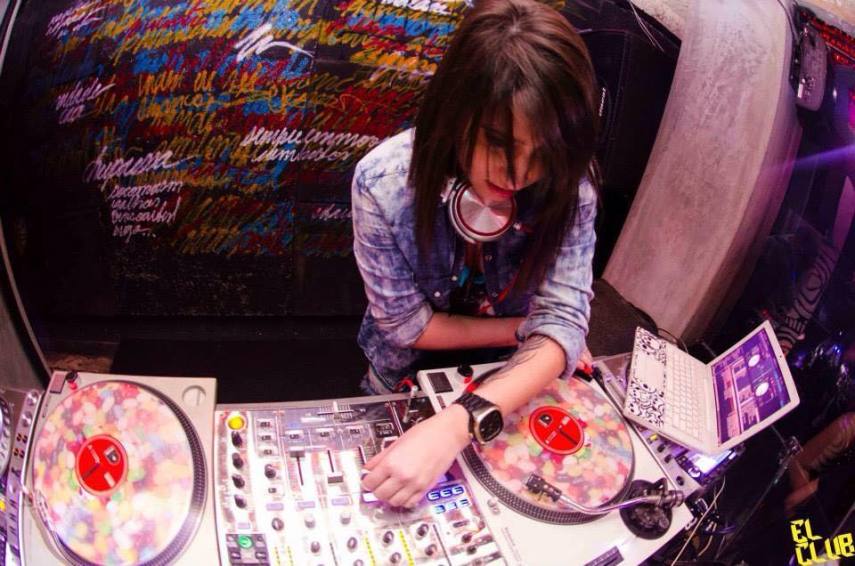 DJ Cinara