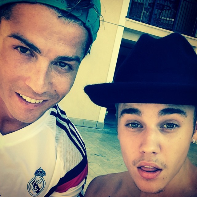 Cara de parça do rolê com o Bieber