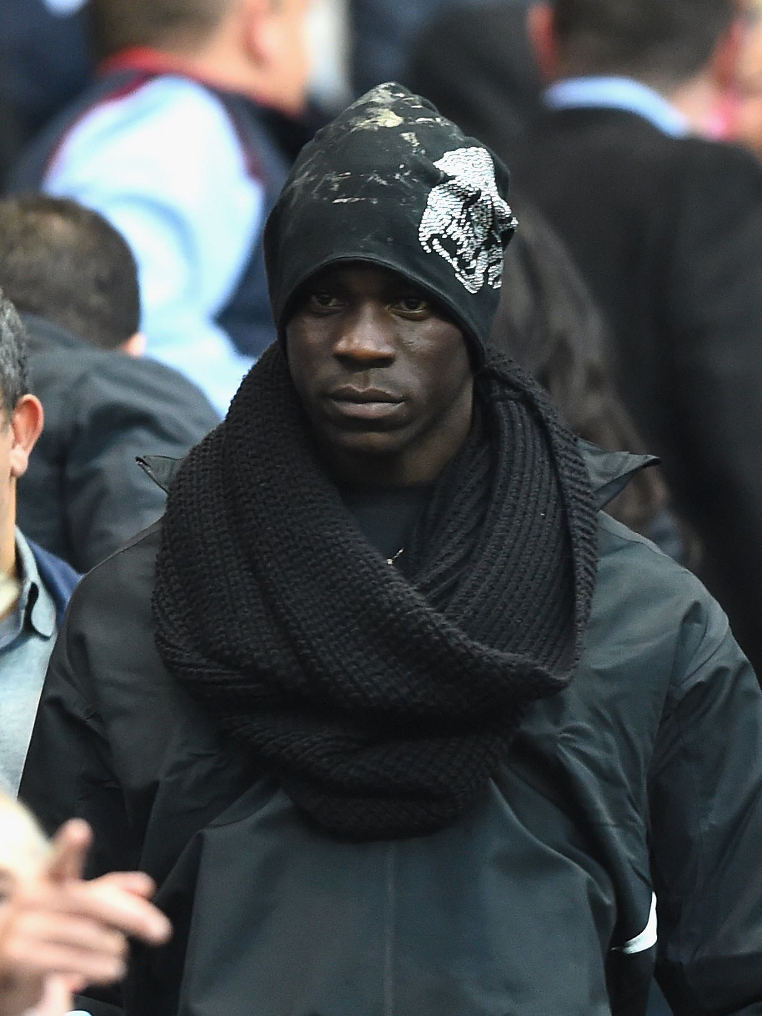 Balotelli mostra bom espírito esportivo e deseja sorte a Fernando Torres no Milan