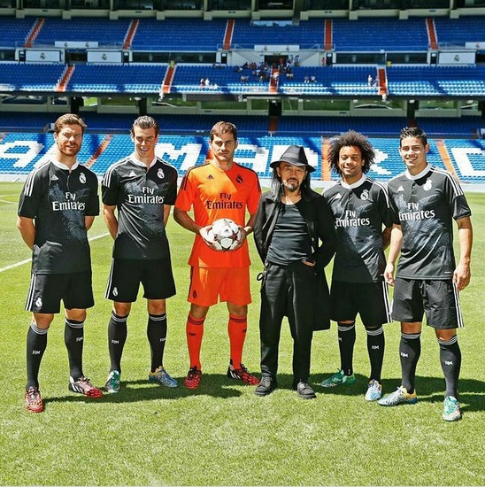Jornal catalão diz que nova camisa do Real é uma das mais feias da história; relembre as piores