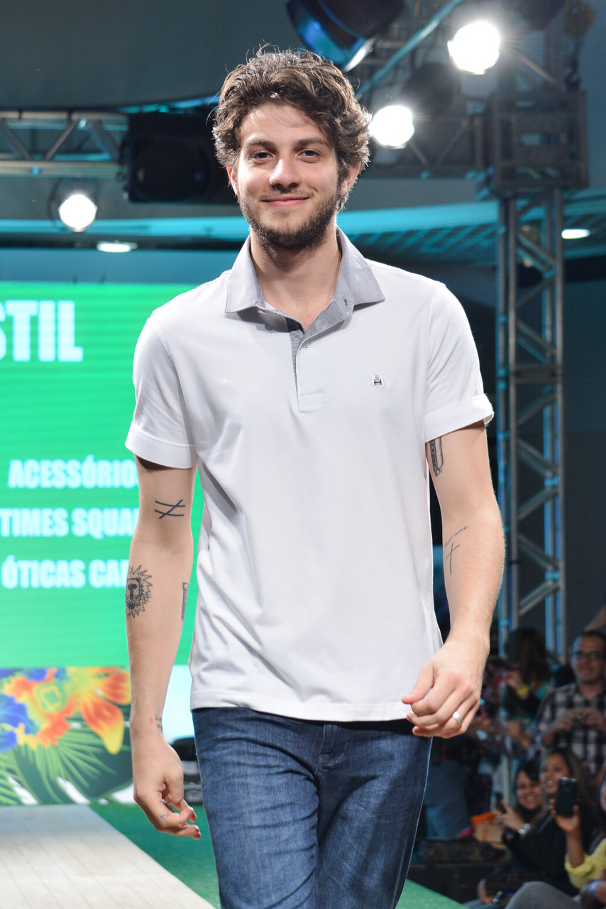 Novo queridinho da Globo, Chay Suede já se prepara para nova novela da emissora
