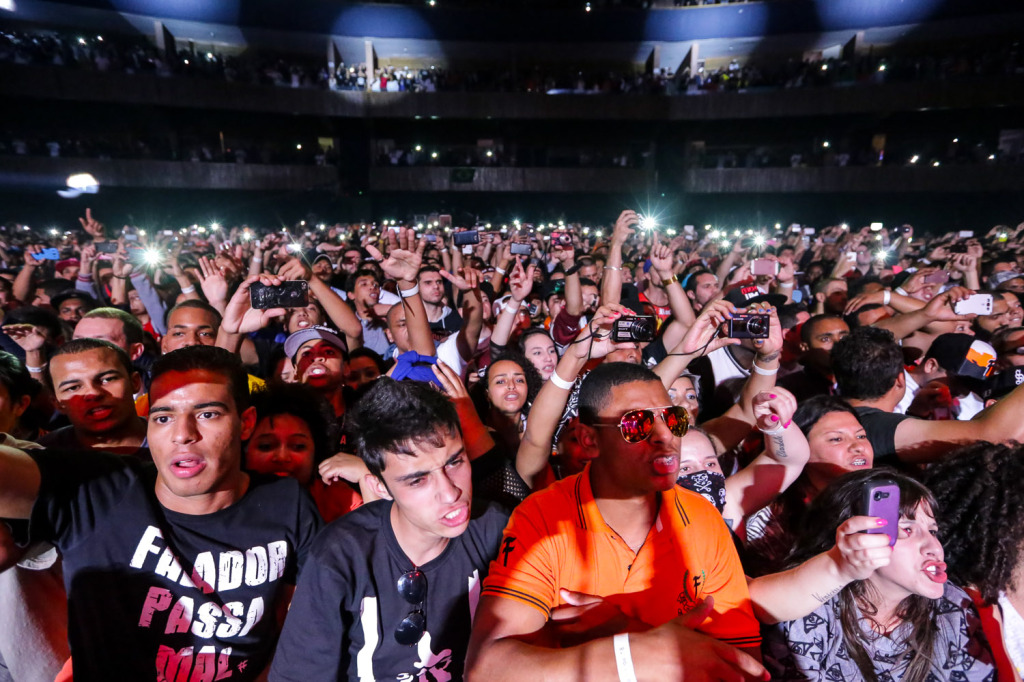 Racionais fazem show de 25 anos em SP