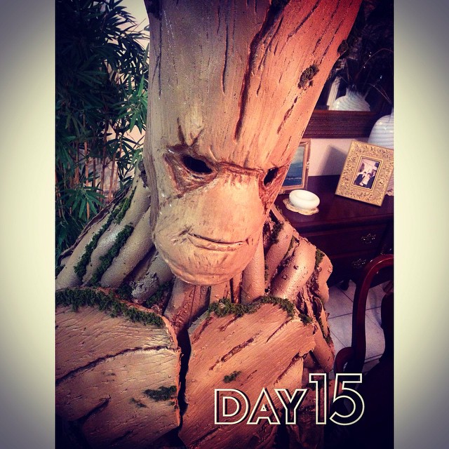 Todos queremos: americano cria fantasia em tamanho real do Groot