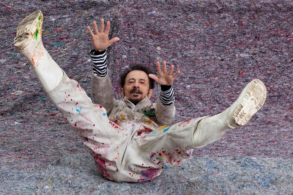 Tom Zé lança disco em que troca uma ideia com a geração Y