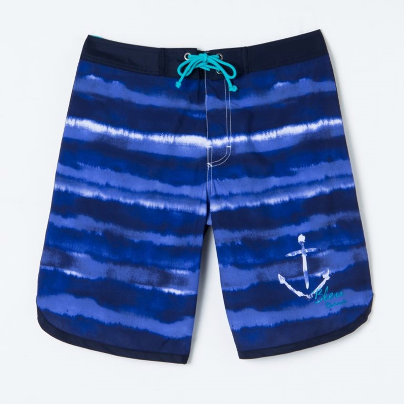 Bermuda surfe Índigo Sea; R$ 198, na Richards (richards.com.br)