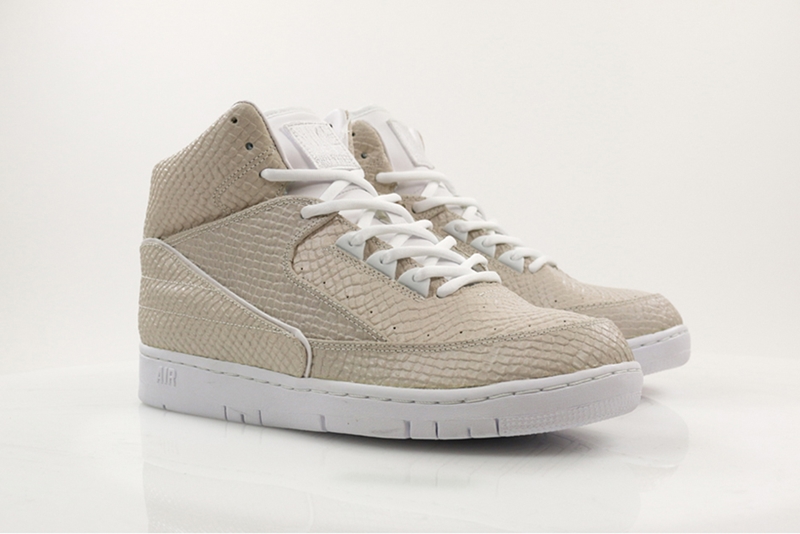 Tênis Nike Air Python; R$ 499,90, na Cartel 011(www.cartel011.com.br). Preço pesquisado em novembro, sujeito a alteração 