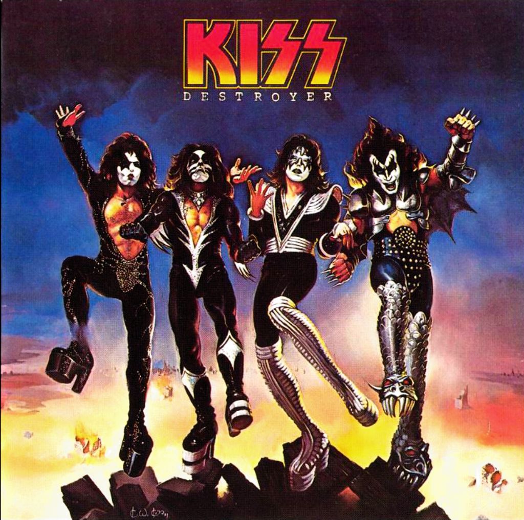 Destroyer Kiss (1976) não é parecido à toa com...