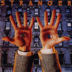 Essa é evidente, o disco da banda Stranger (1982)...