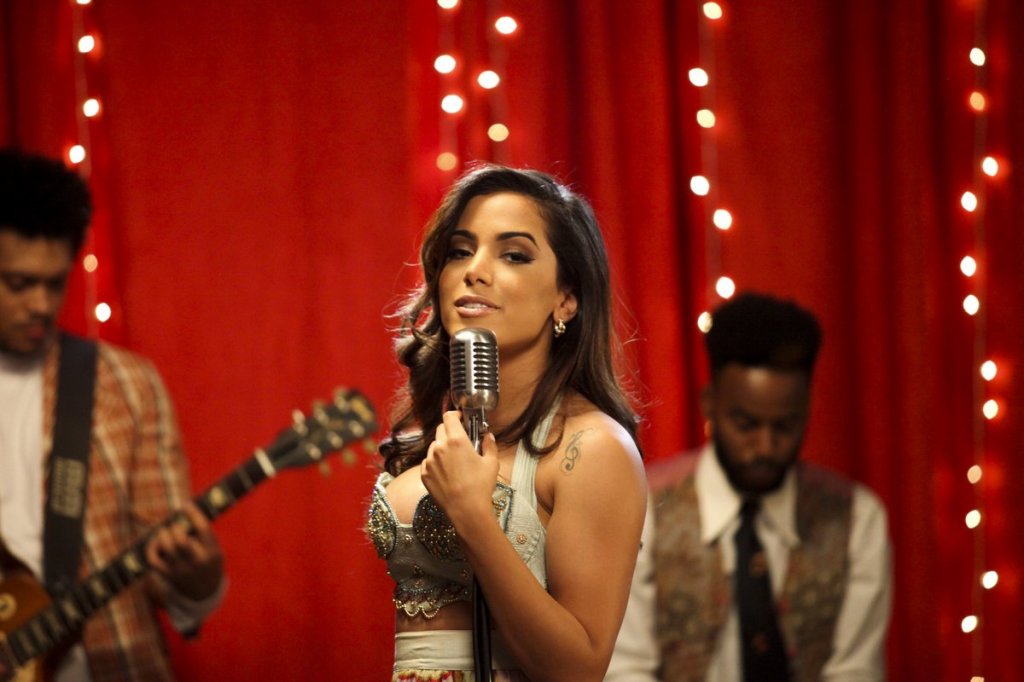 Anitta grava Ritmo Perfeito