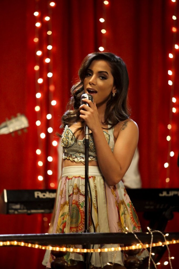 Anitta grava Ritmo Perfeito