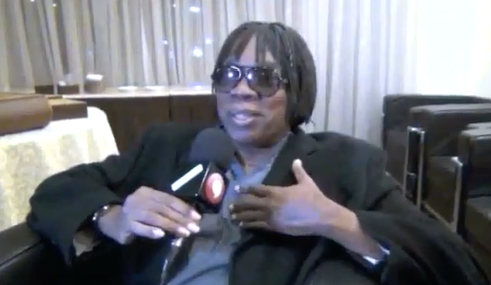 Toca Aquela com Milton Nascimento