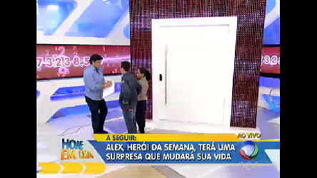 A Senha da Casa, do Hoje em Dia, quer ajudar os concorrentes a conseguir a casa própria