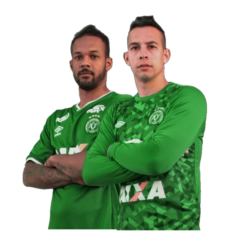 Bruno SIlva é daqueles volantes seguros e rápidos, e nada mais fundamental no futebol moderno do que um bom volante.

Apesar da campanha do Chapecoense, o goleiro Danilo vem recebendo elogios da torcida e da mídia. Se não rolar a grana pra contratar o Jefferson, Danilo é uma boa opção;