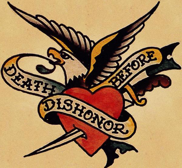 O tatuador Sailor Jerry tinha vários símbolos clássicos, como a águia, a adaga e o coração